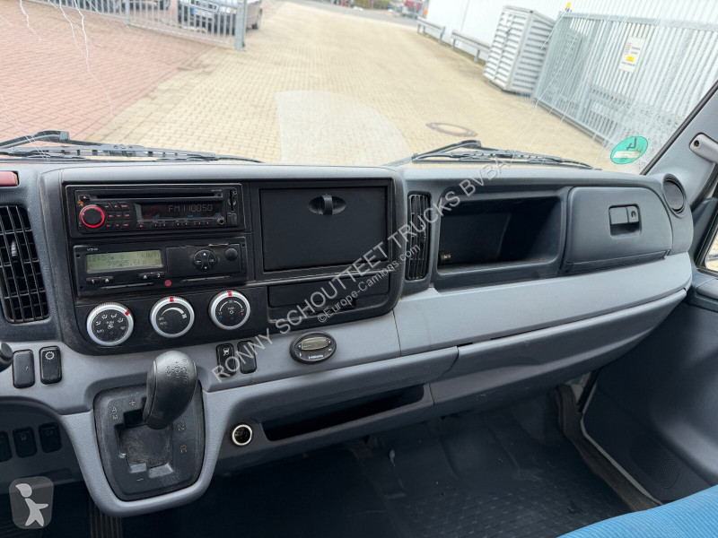 شاحنة Mitsubishi Canter Fuso 7C18 4x2 Canter...