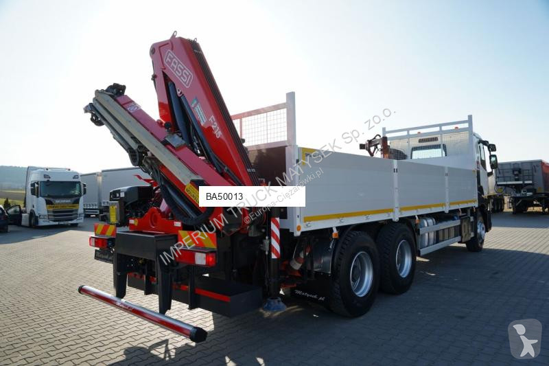 شاحنة Renault F215