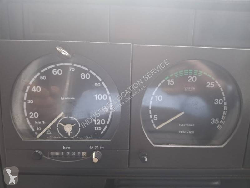 شاحنة Iveco