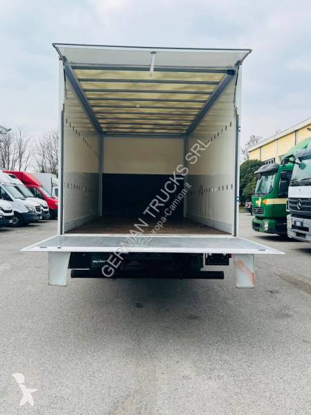 شاحنة Iveco