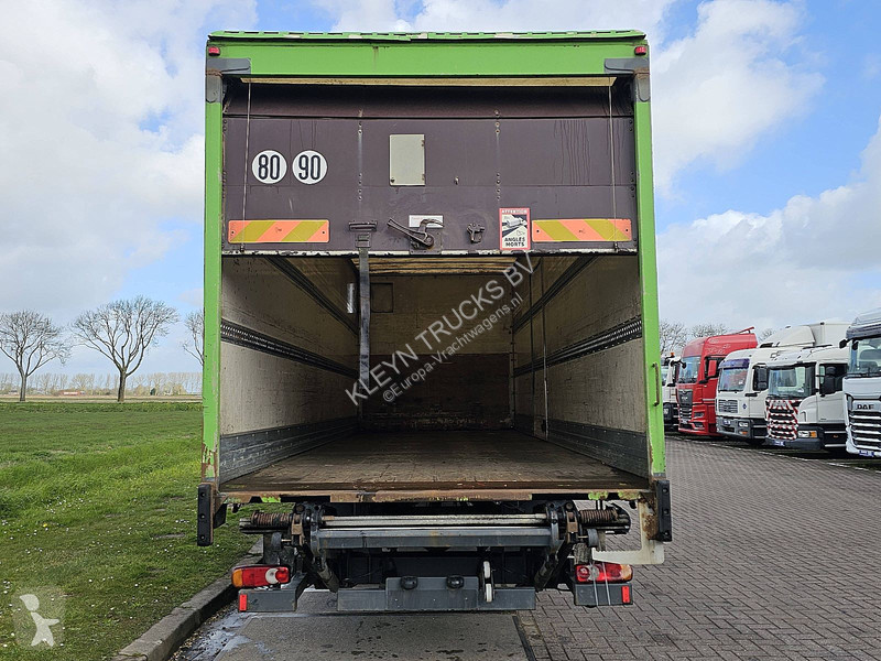 شاحنة Renault MIDLUM 180.12 EEV LIFT GARAGE DOOR
