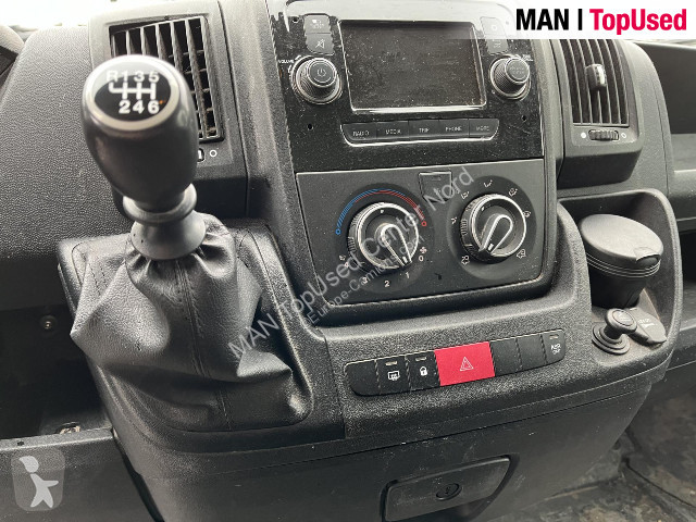 Véhicule utilitaire Peugeot BOXER