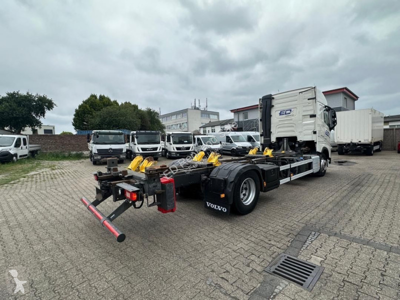 Kamión s prívesom Volvo 500 BDF Komplete-zug...
