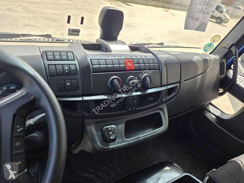 شاحنة Iveco