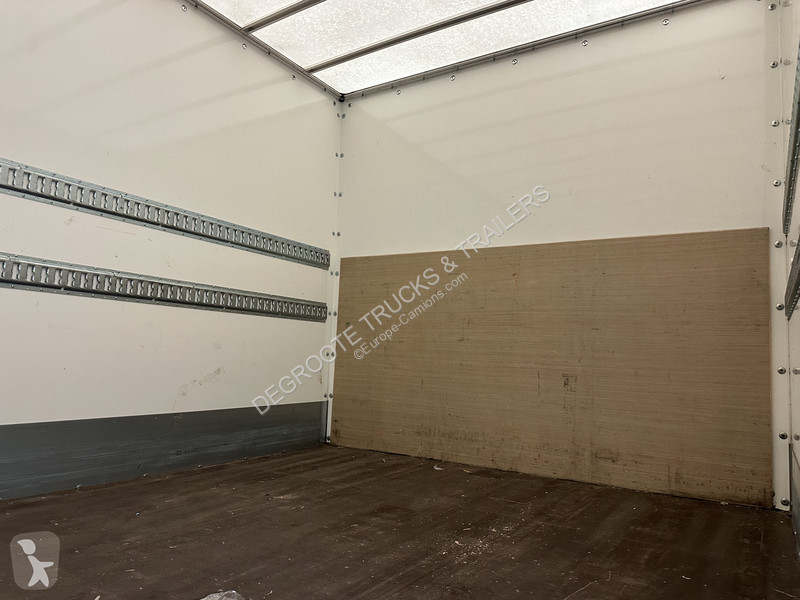 شاحنة MAN TGM 18.290
