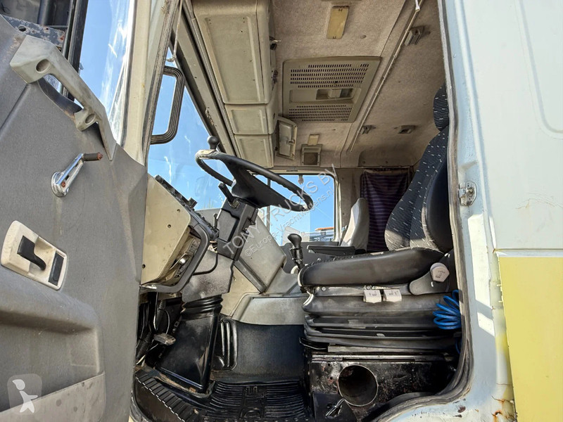 شاحنة DAF 95350 6X2 10 Wheels ZF MANUAL GEARBOX