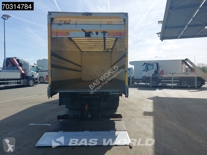 شاحنة Mercedes 1322 4X2 13tonner 1500kg...