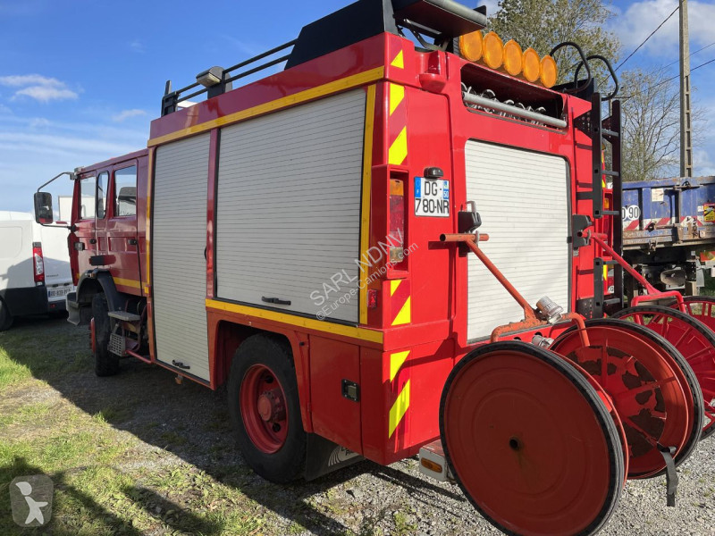 شاحنة Renault M 210