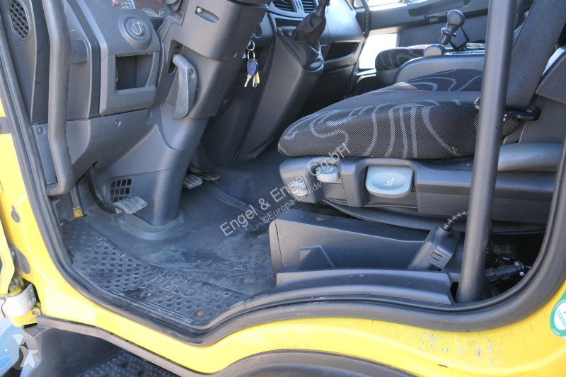 شاحنة Iveco EuroCargo ML 120 E 28 AHK LBW