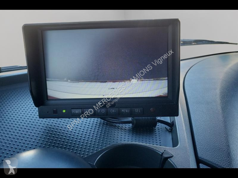 شاحنة Mercedes 1218 N E6