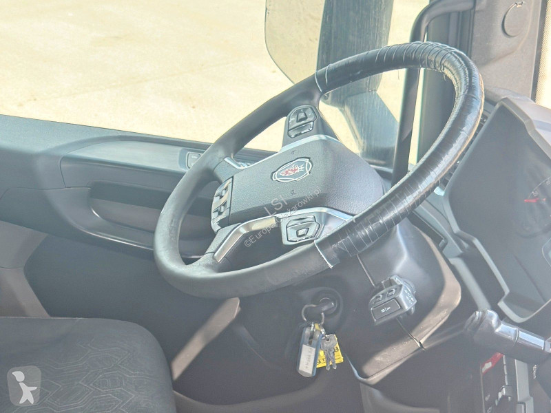 شاحنة Scania 410 XT * Kipper * 8x4 * TOZUSTAND !