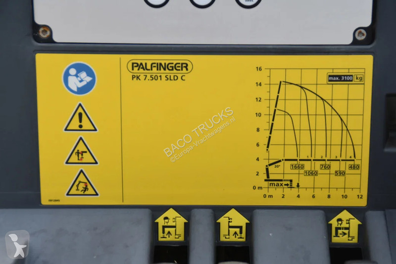 Camión DAF 230 4x2 + PAINGER PK 7.501 SLD5 - AS...
