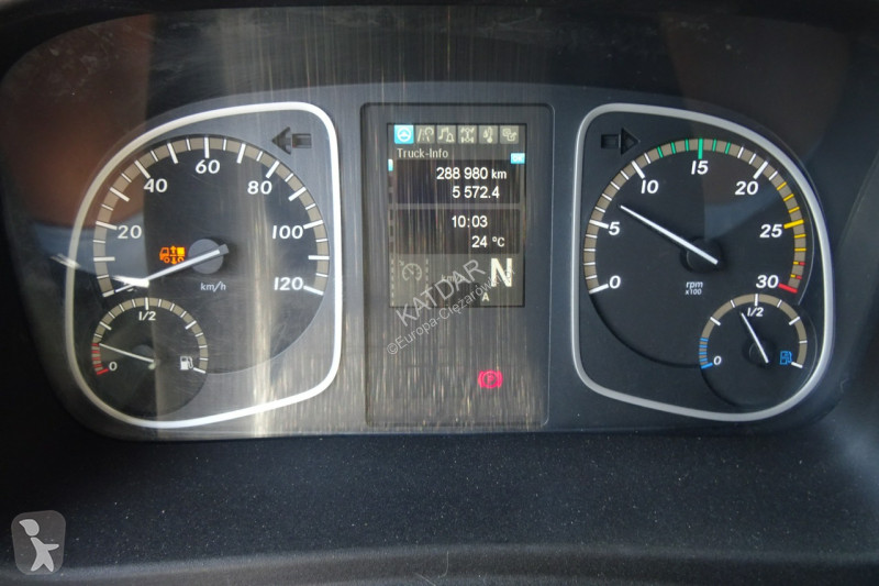 شاحنة Mercedes 1521 Euro 6 kontener 20p....