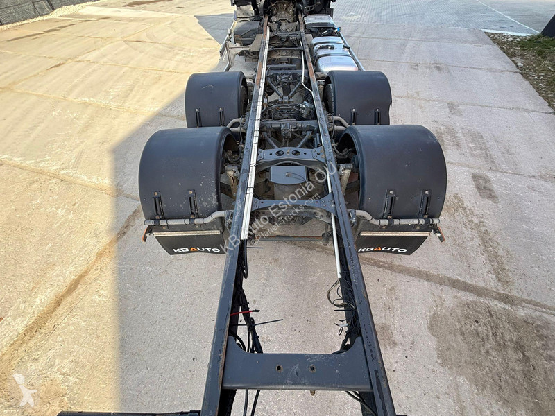 شاحنة Mercedes 2553 6x2*4 STREAM SPACE /...