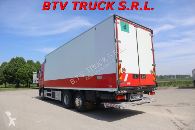Camión Iveco STRALIS