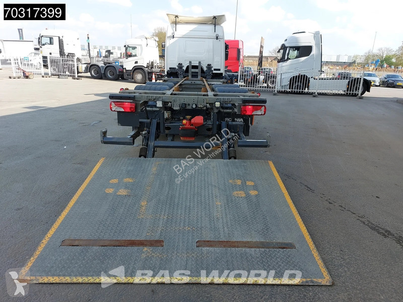 شاحنة Scania P500 P 6X2 BDF 2500kg adebordwand...