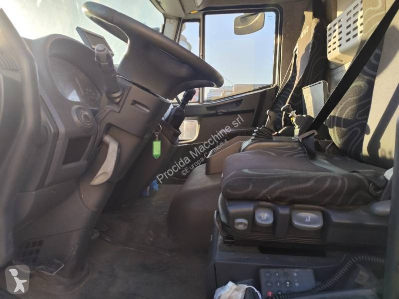 شاحنة Iveco