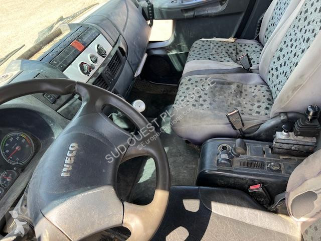 Camion Iveco 100E22
