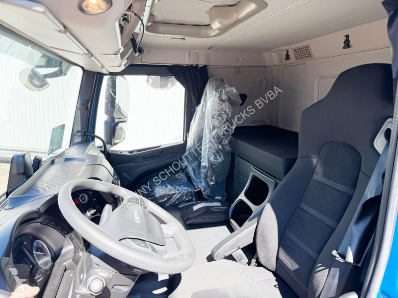شاحنة  S-Way AT260S42 6x2 S-Way AT260S42 6x2,...