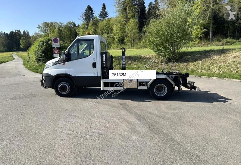 شاحنة Iveco 676 70C17