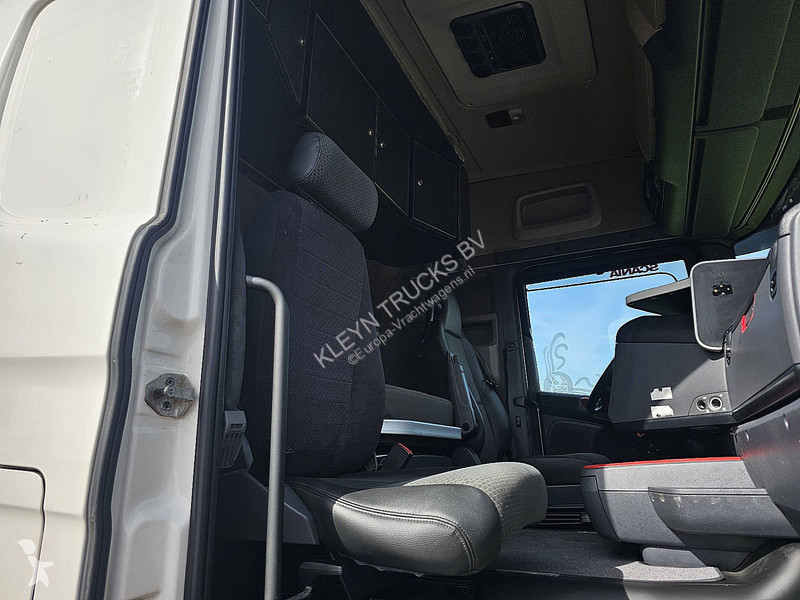 شاحنة Scania 490 8X2*6 HMF 6020K6