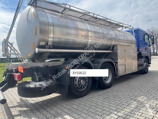 Vrachtwagen  26 400