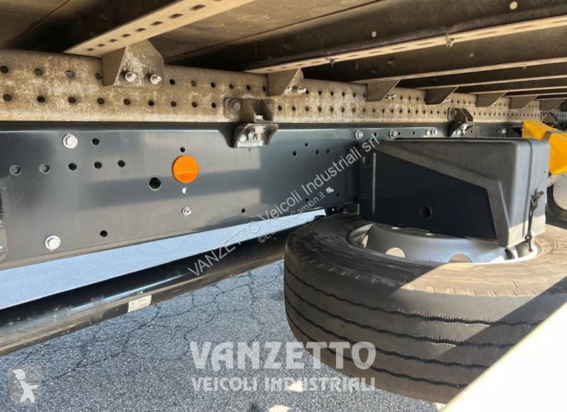 شاحنة Iveco