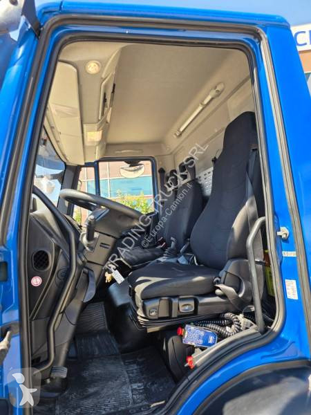 شاحنة Iveco