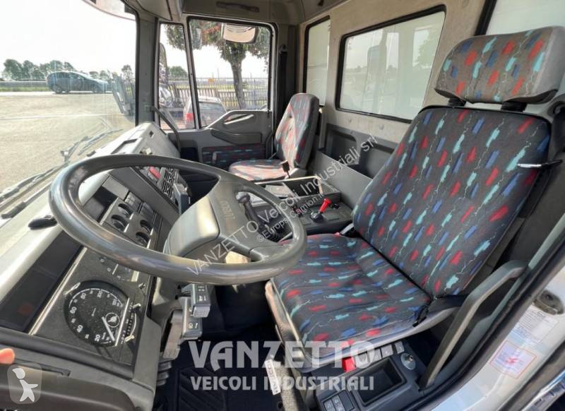 شاحنة Iveco