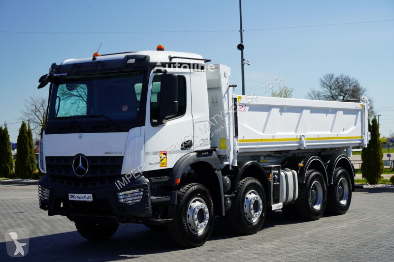شاحنة Mercedes AROCS 3243 / 8x4 / WYWROTKA...