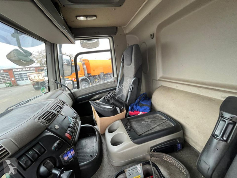 شاحنة DAF CF 85 360 8x2 4 Spezialfahrzeug...