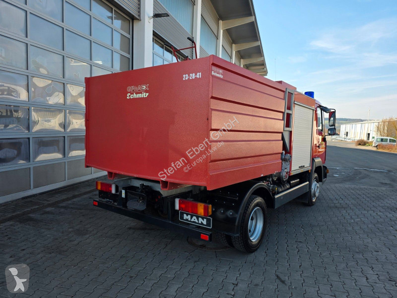 شاحنة MAN Feuerwehr Schaum 2.500 Liter SLF 25/25