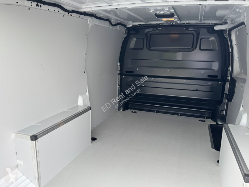 Nyttofordon Opel Vivaro L3H1 Automatik AHK...