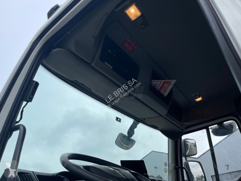 شاحنة Renault  D320