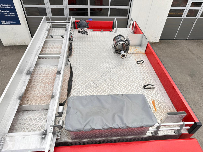 باص Mercedes 814 F LF 8 6 FEUERWEHR mit ZIEGLER...