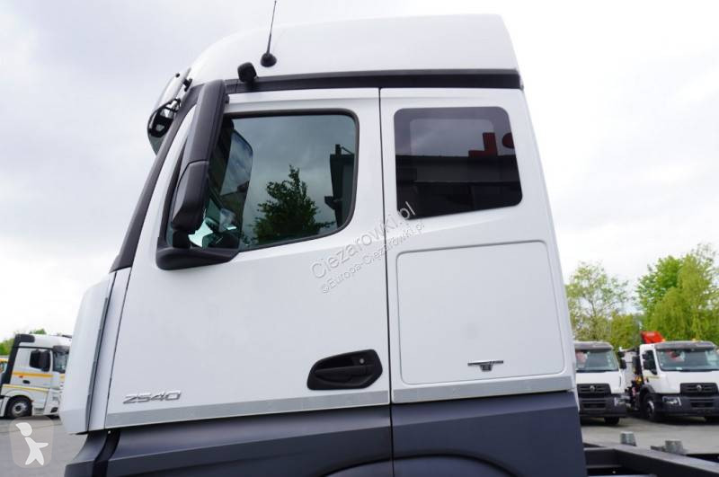 Mercedes  truck