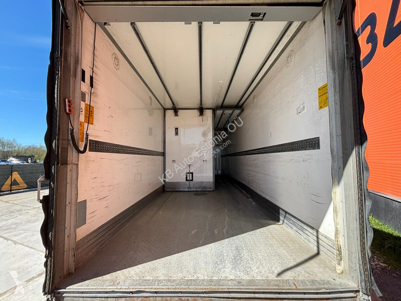 شاحنة Volvo 500 6x2 ThermoKing T-1200R / box...