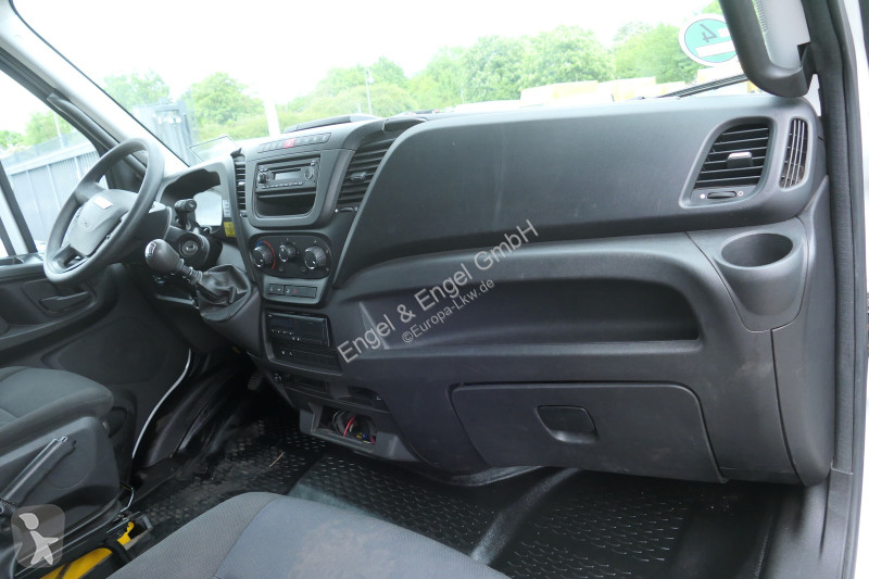 Furgoneta Iveco Daily 70C18H D70C DoKa LBW AHK...