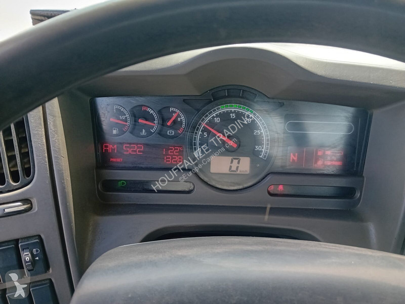 شاحنة Renault 180dxi