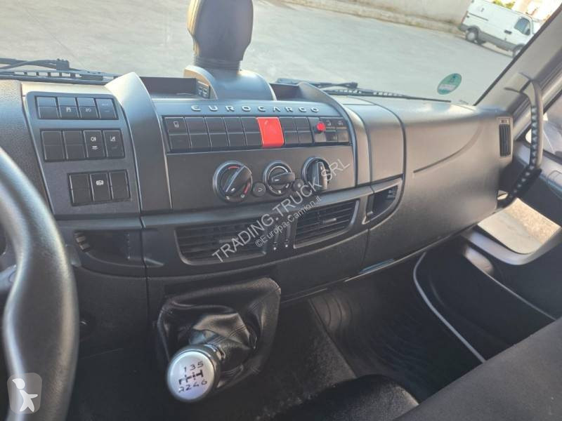 شاحنة Iveco