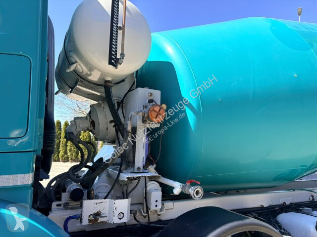 Camion Mercedes AROCS 3740 8x4 Betonmischer...