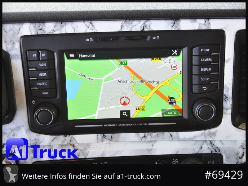 شاحنة Scania P 320 P 6x2,, Getränke, Lenkachse,...