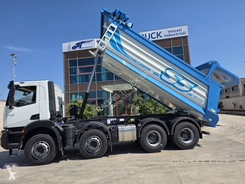 شاحنة Iveco