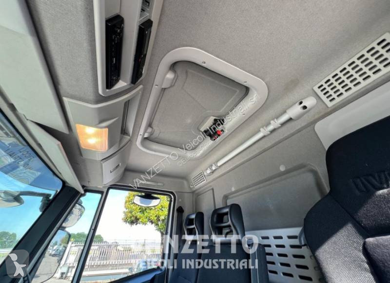 شاحنة Iveco