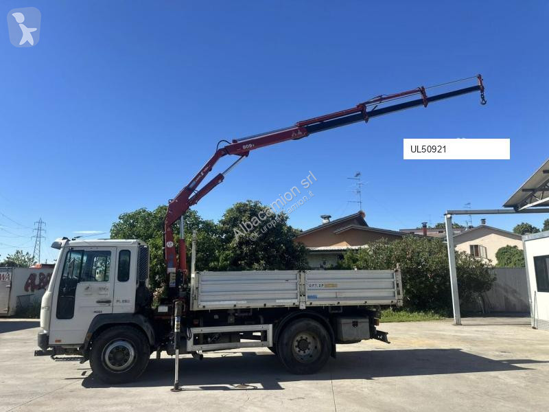 Camion Volvo V809