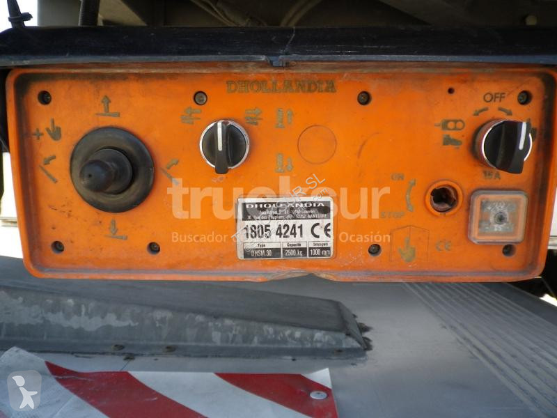 شاحنة Renault ejes 6x2*4 D320.26