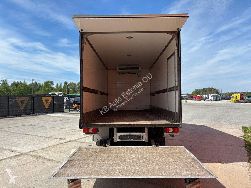شاحنة Mercedes 818 4x2 THERMOKING V600 MAX