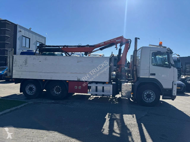 شاحنة Volvo 330 6X2 EURO 5 - ATLAS 126.3E +...