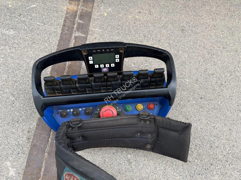شاحنة DAF 85460 8X2 EURO 5 - HMF 2620 K4 +...