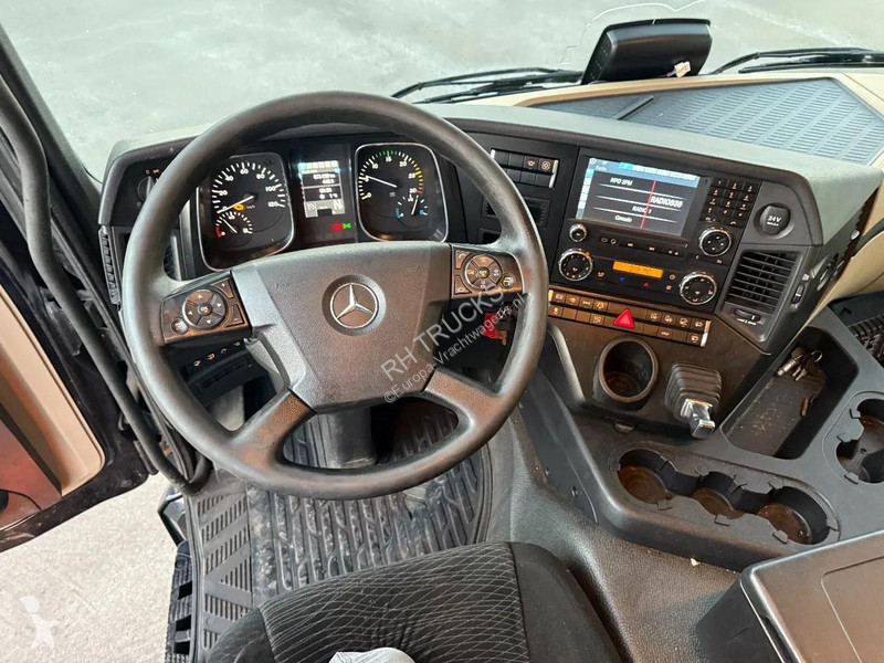 شاحنة Mercedes 1830 4X2 EURO 6 - BOX 7,30 METER...